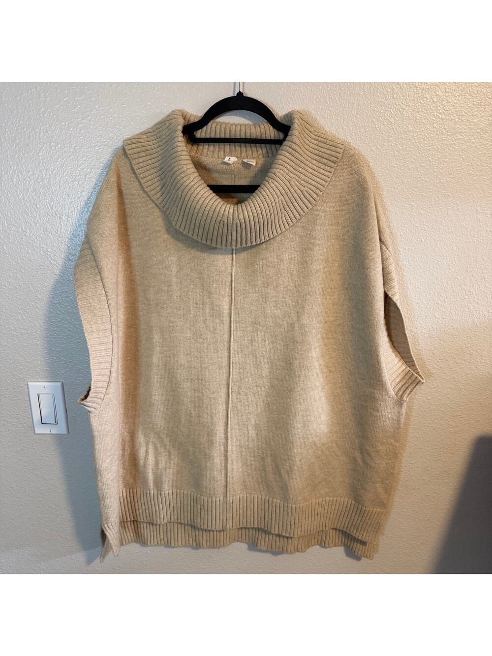 Moth Anthropologie Tan Cowl Neck Sweater Vest Size Large